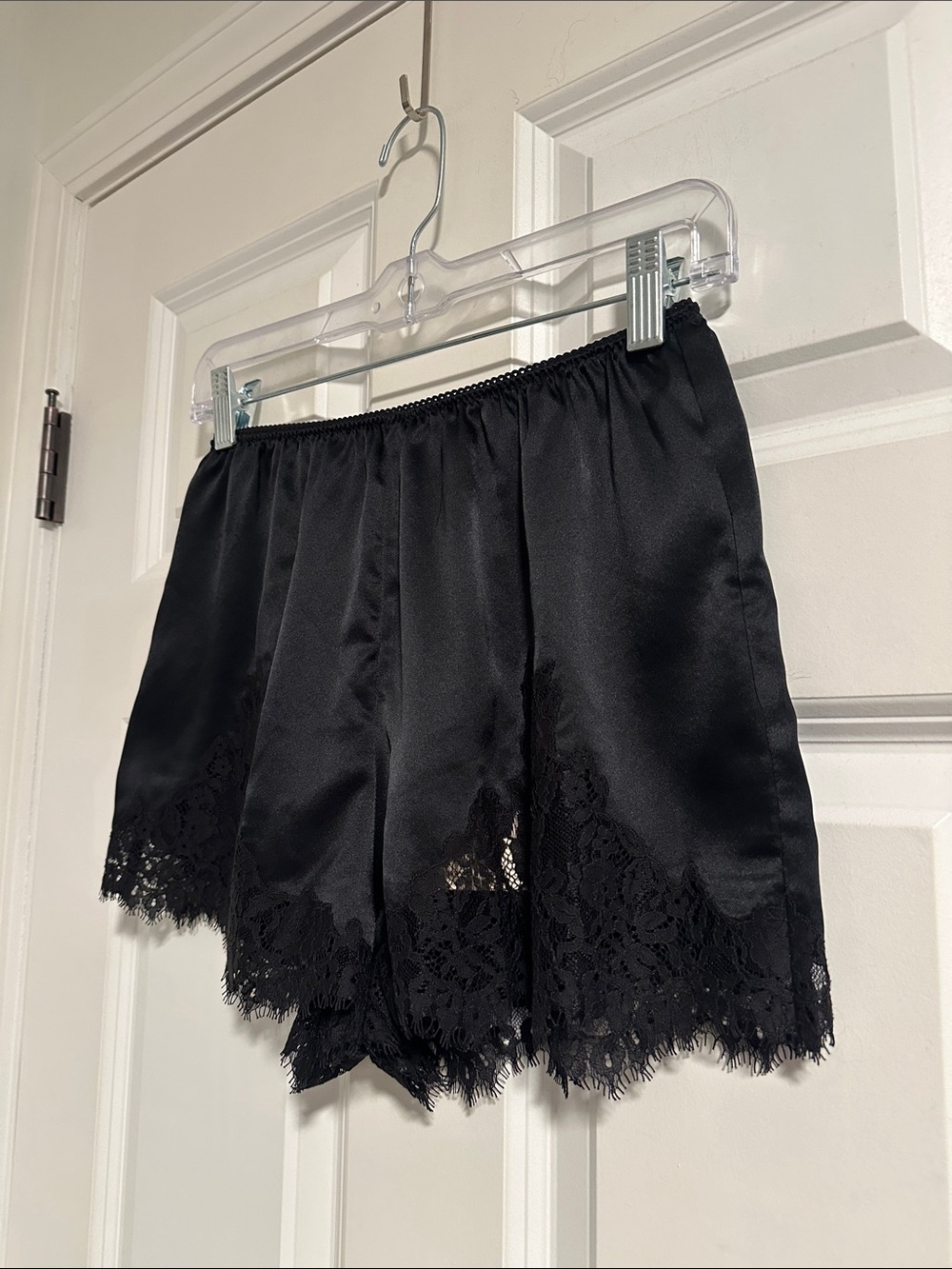 NWT Doen Iona Silk Lace Short in Black size S - Picture 5 of 13